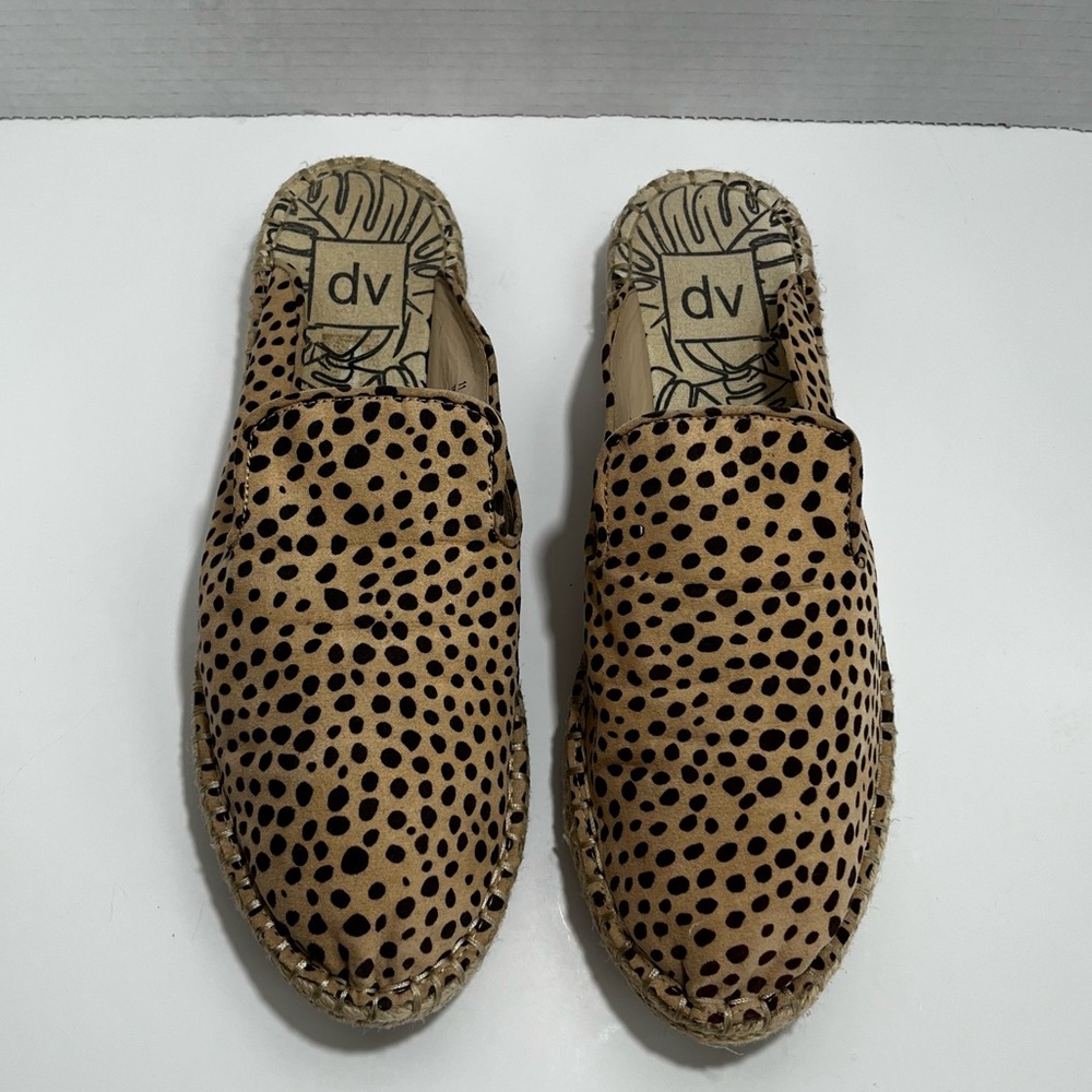 Dv by dolce Vita leopard Espadrilles slipon shoes size 11